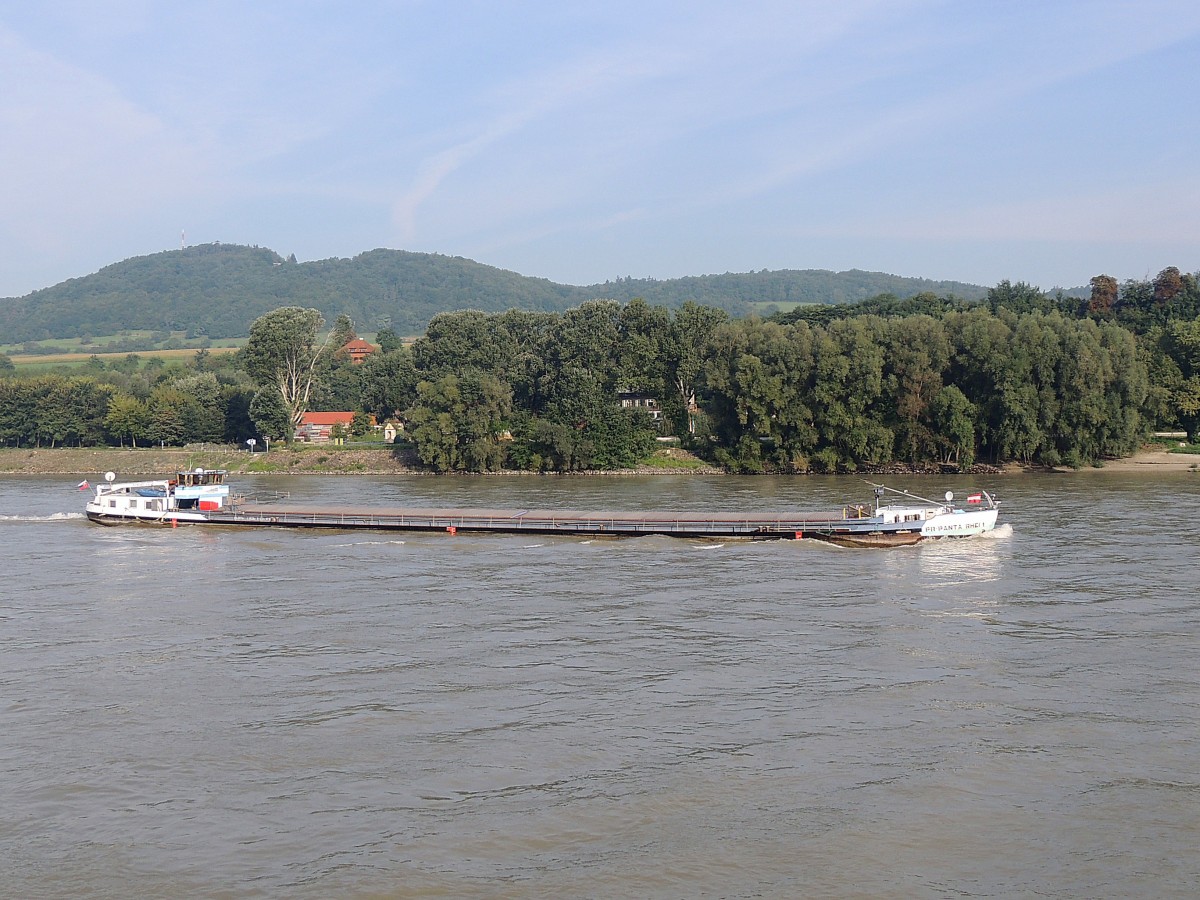 PR-PANTA RHEI 1(04501000; L=85; B=8m; 1243t; 851PS; Bj.1955) bei Melk Donauabwärts; 130830