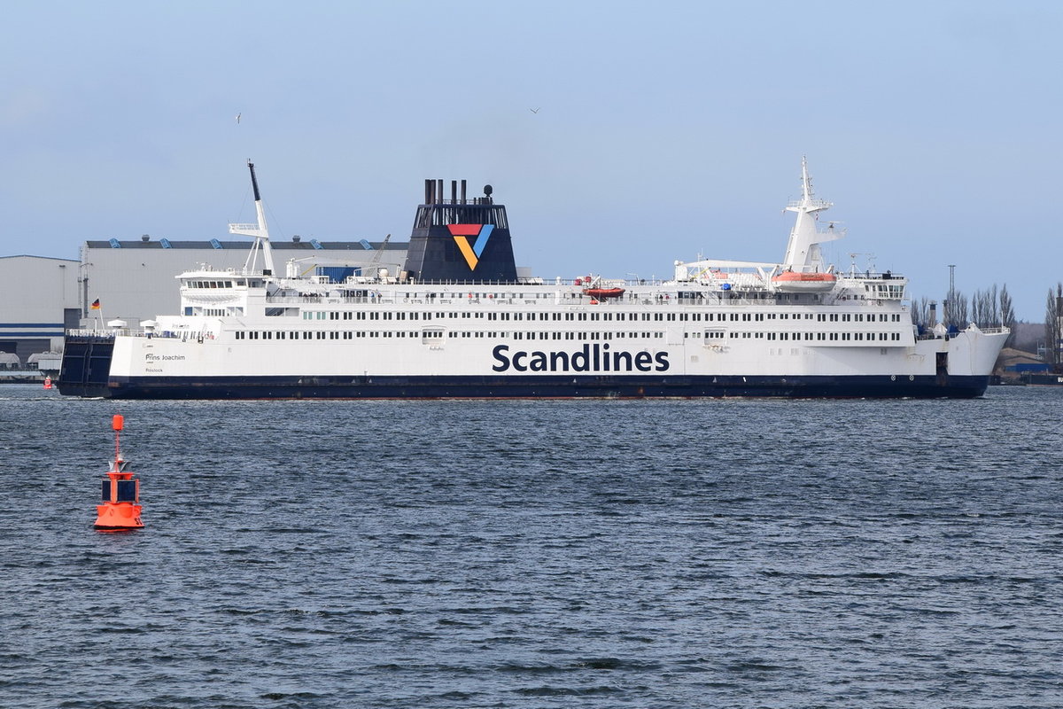 PRINS JOACHIM , Ro-Ro/Passagier Schiff , IMO 7803190 , Baujahr 1980 , 152 x 24m ,29.03.2016 Rostock-Warnemünde