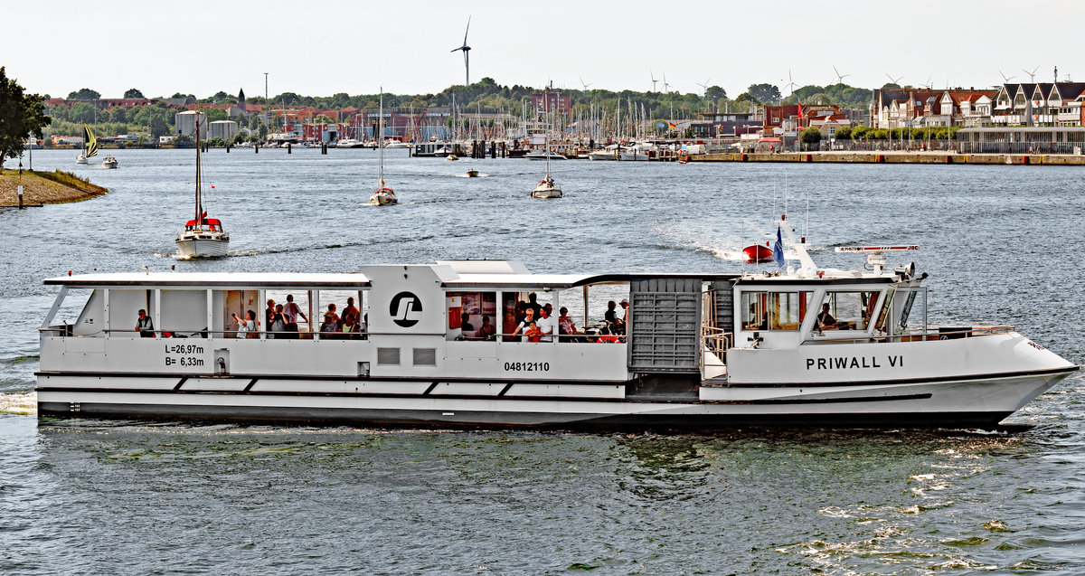 PRIWALL VI (ENI 04812110) am 31.08.2016 im Hafen von Lübeck-Travemünde