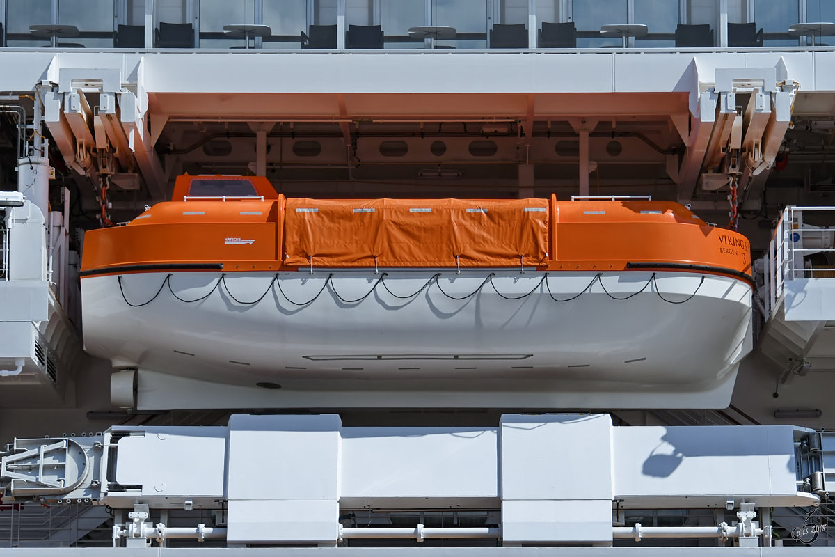 Rettungsboot Nr. 3 des Kreuzfahrtschiffes  Viking Sun . (Aalborg, Juni 2018)