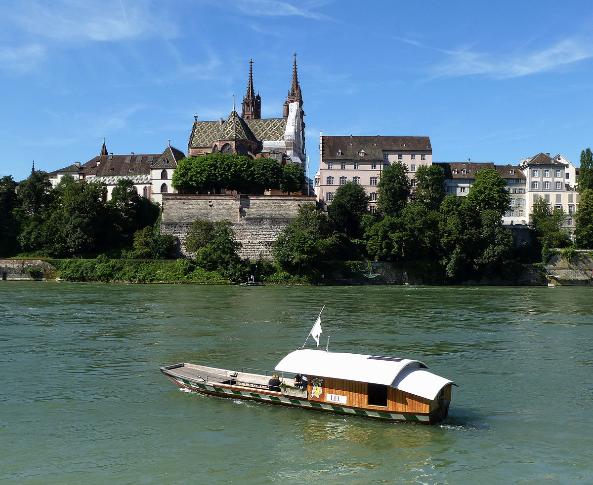 Rheinfhre  Leu  in Basel, Juli 2016