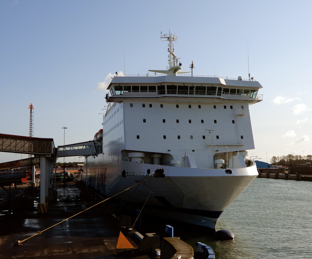 RoPax Fähre SKANIA am 09.10.20 in Ystad