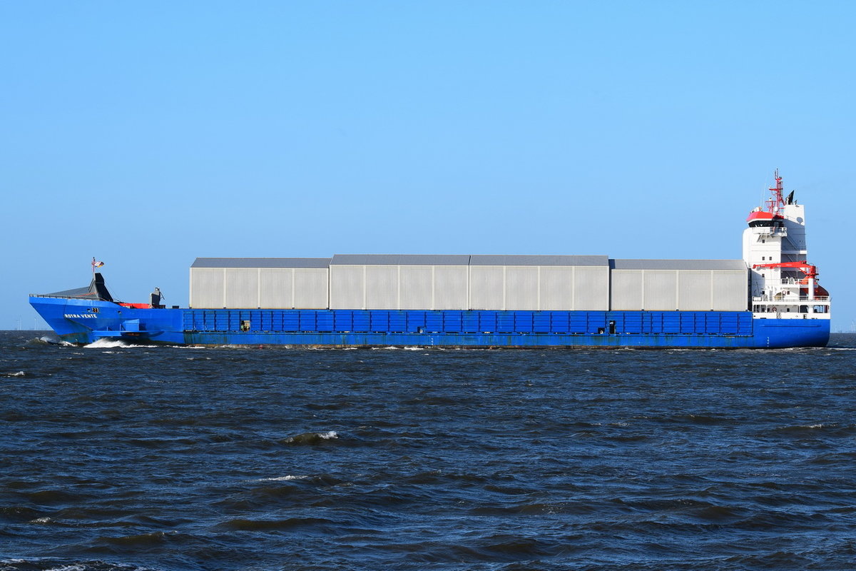 Rotra Vente , Heavy Load Carrier , IMO 9805568 , Baujahr 2016 , Cuxhaven , 12.05.2019 , 141.52 × 21.04m