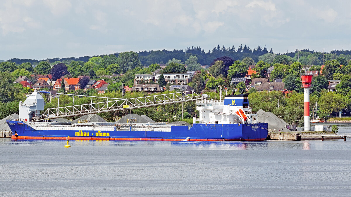 SANDNES (IMO 9306029) am 13.06.2022 im Hafen von Kiel unweit des Nordostsee-Kanals