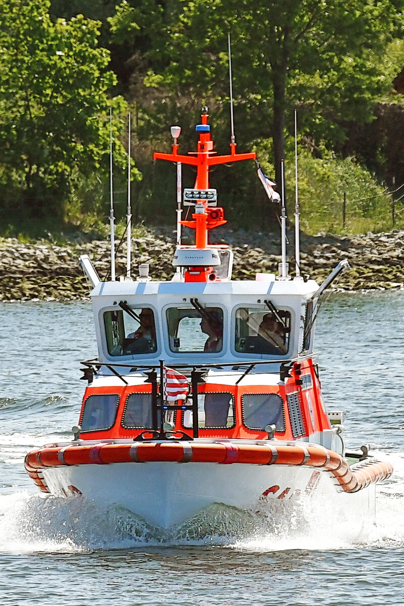 SAR-Boot der DGzRS ERICH KOSCHUBS am 03.06.2023 im Hafen von Lübeck-Travemünde