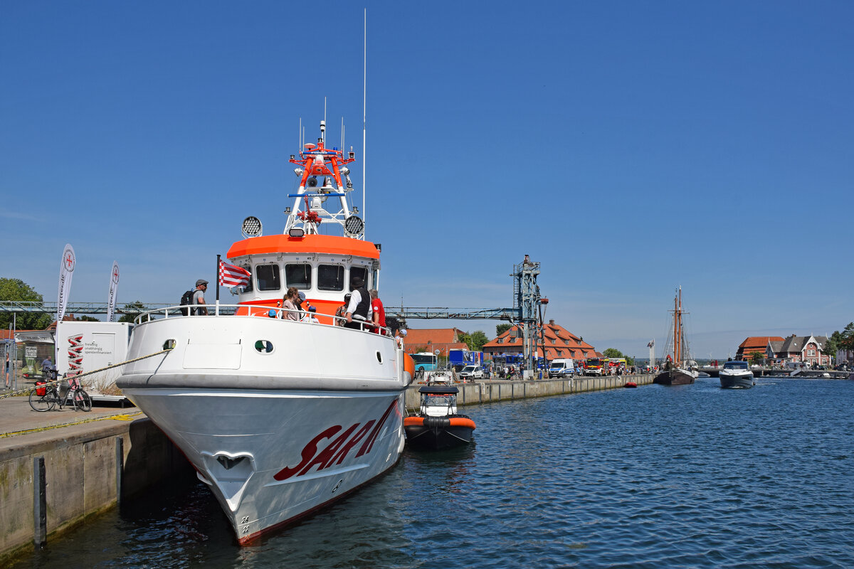 SAR-Boot der DGzRS FELIX SAND am 15.07.2023 im Hafen von Neustadt / Holstein