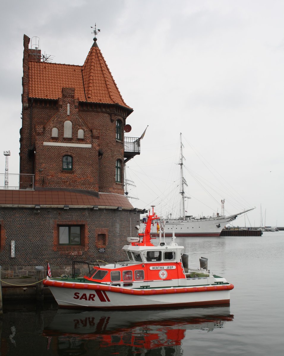 SAR - Boot Hertha Jeep - Stralsund am 21.05.2016 - DGzRS