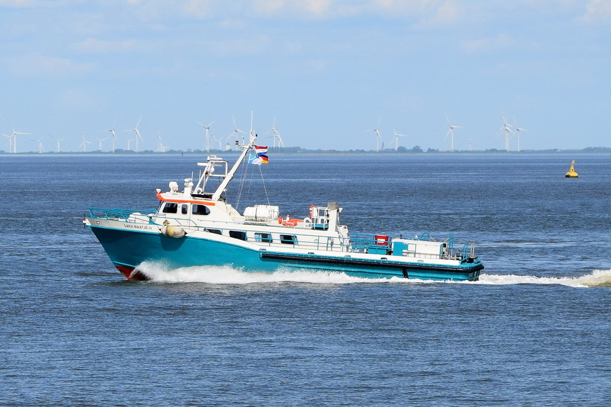 SARA MAATJE IV , Versorgungsschiff , MMSI  245175000 , 20 x 5m , 15.05.2017  Cuxhaven