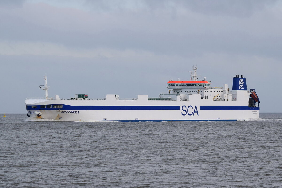 SCA OBBOLA , Ro-Ro Cargoschiff , IMO 9087350 , Baujahr 1996 , 170.4 x 23.5 m , Cuxhaven , 12.11.2021