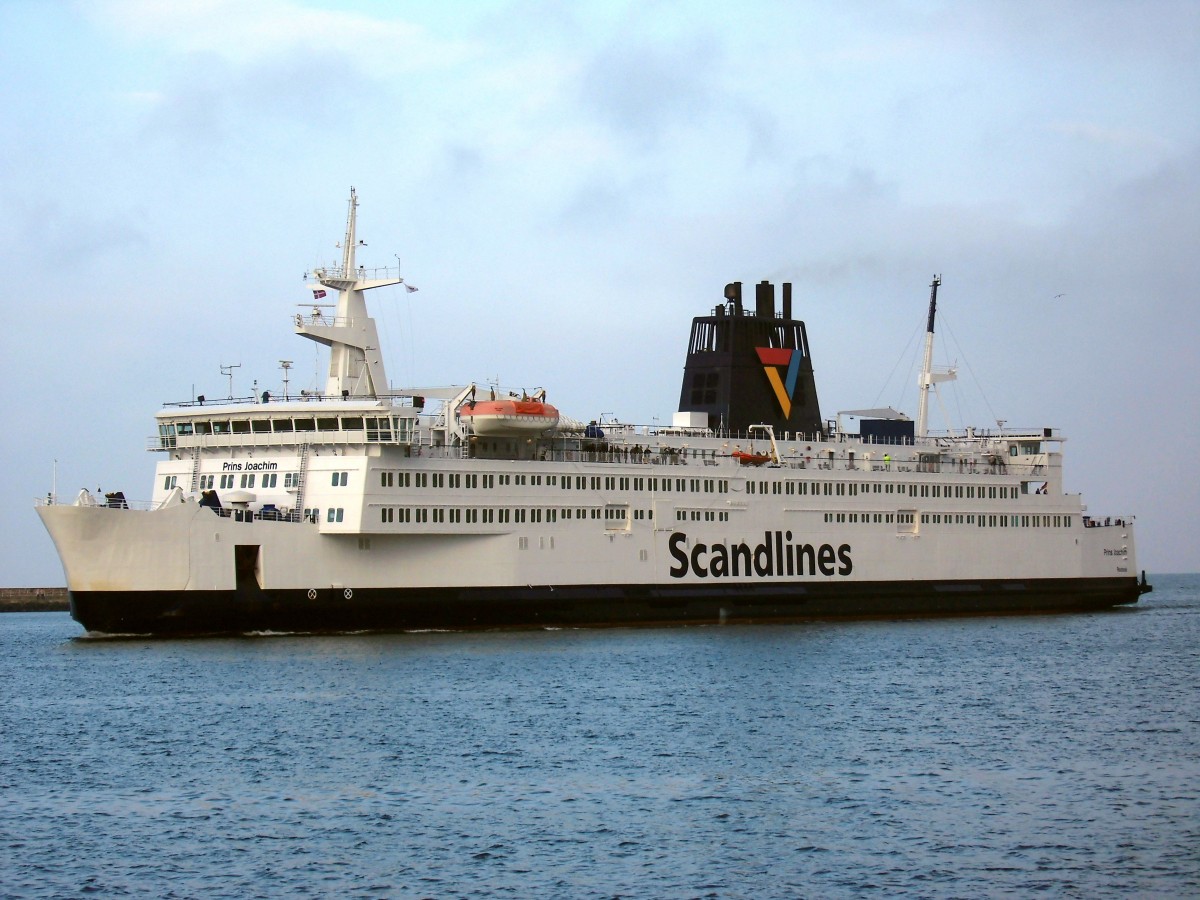 Scandlines Fhrschiff  Prins Joachim  einlaufend Rostock von Gedser kommend am 17.10.13