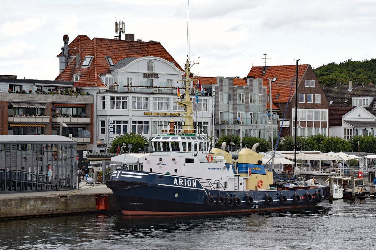 Schlepper ARION (IMO 7726902) am 13.08.2017 in Lübeck-Travemünde