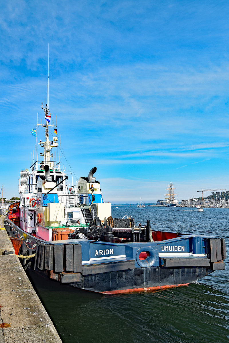 Schlepper ARION (IMO 7726902) am 23.09.2017 in Lübeck-Travemünde