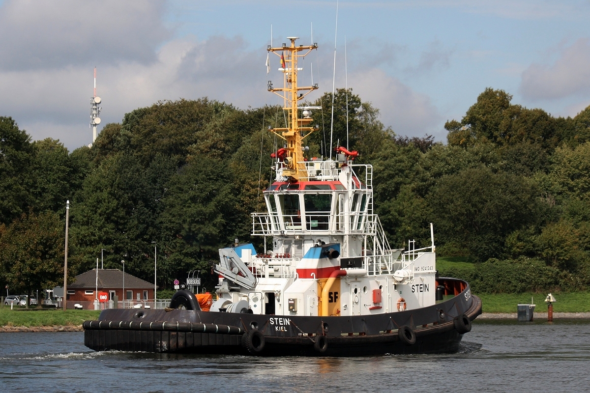 Schlepper Stein (IMO:9241243) am 09.09.2018 von achtern im NOK Schacht-Audorf.