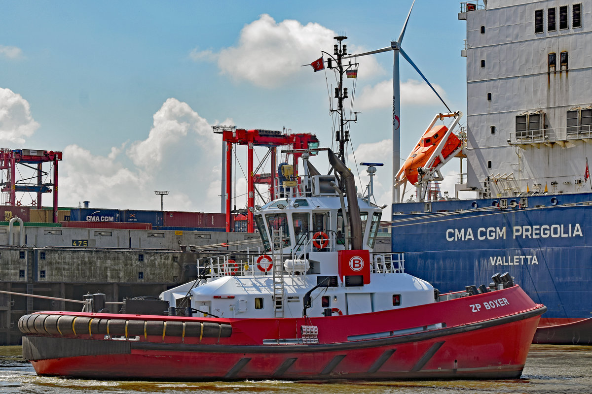 Schlepper ZP BOXER (IMO 9597355) am 26.05.2020 im Hafen von Hamburg