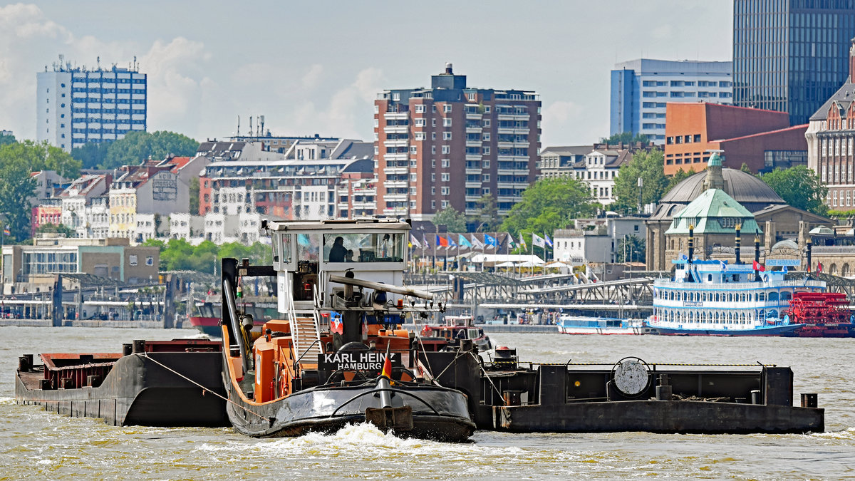 Schub-Schlepper KARL HEINZ (ENI 02307020) am 26.05.2020 im Hafen von Hamburg