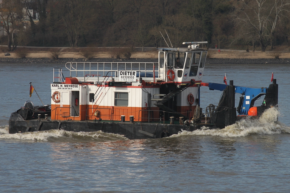 Schuber DIETER (ENI 02326555); Eigner/Betreiber: Meyrose; Datum: 03.03.2026; Aufnahmeort: Elbe/Hafen Hamburg, Deutschland.