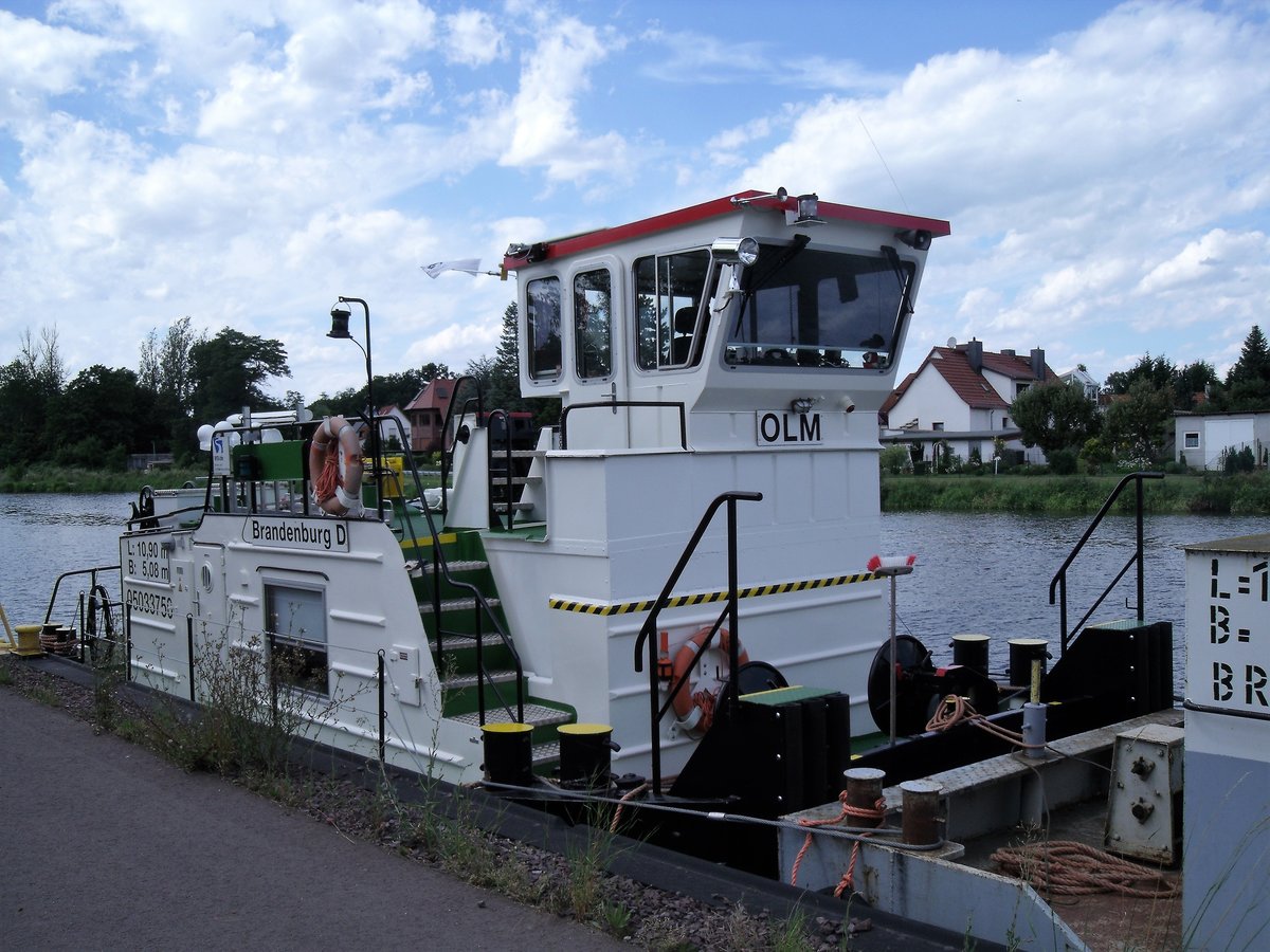 Schubschiff OLM vom WSA Brandenburg auf dem EHK in Genthin.Foto 07.2017