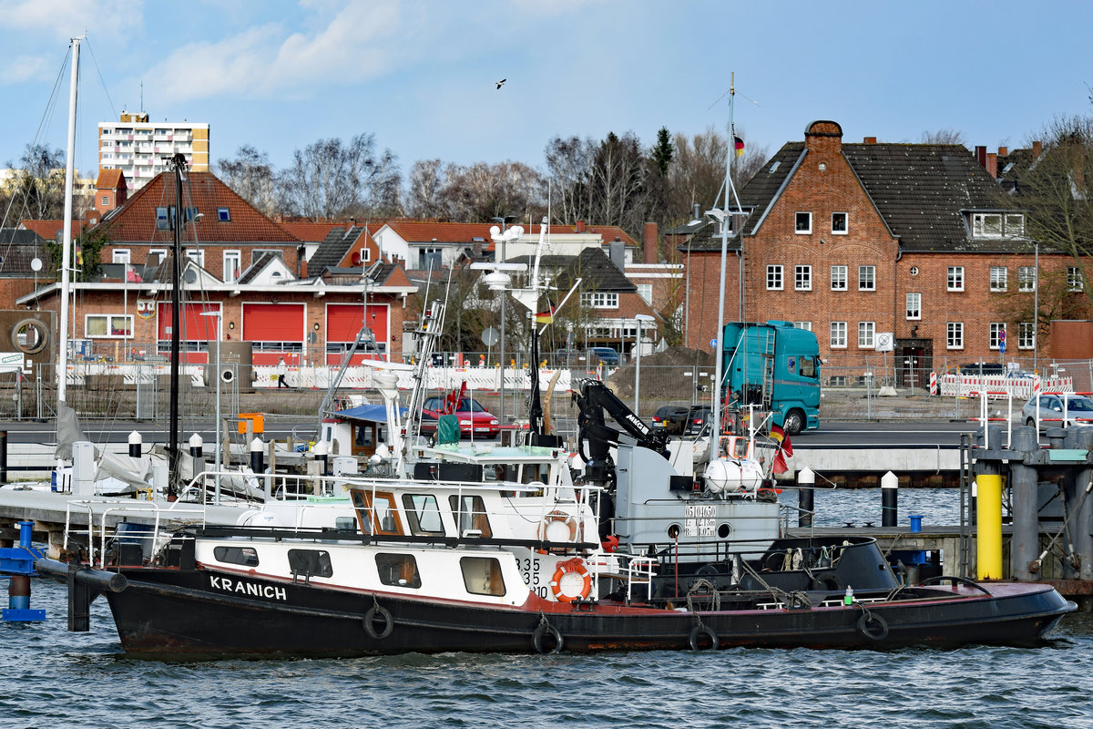 Schubschlepper KRANICH am 01.03.2020 im Hafen von Lübeck-Travemünde