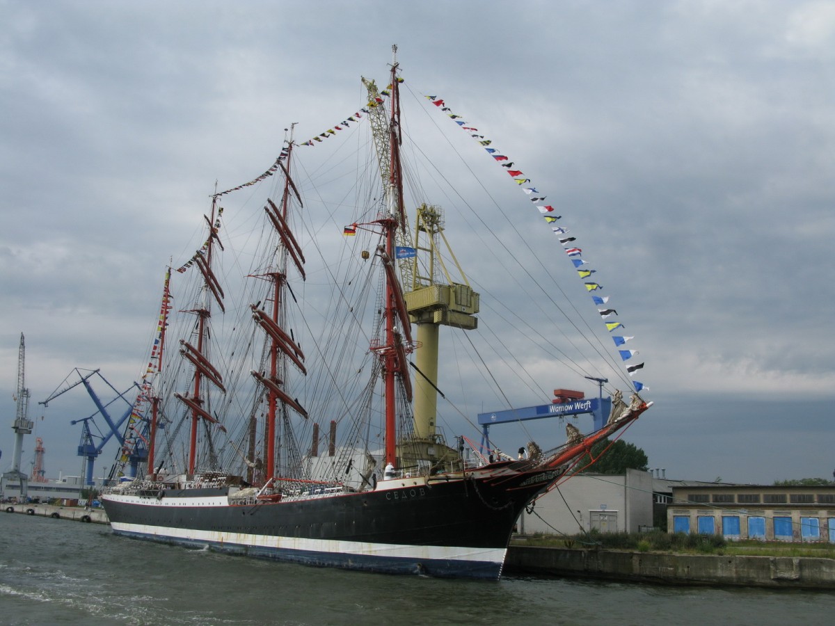  Sedov  in Warnemünde 09.08.2014 Hansesail 2014