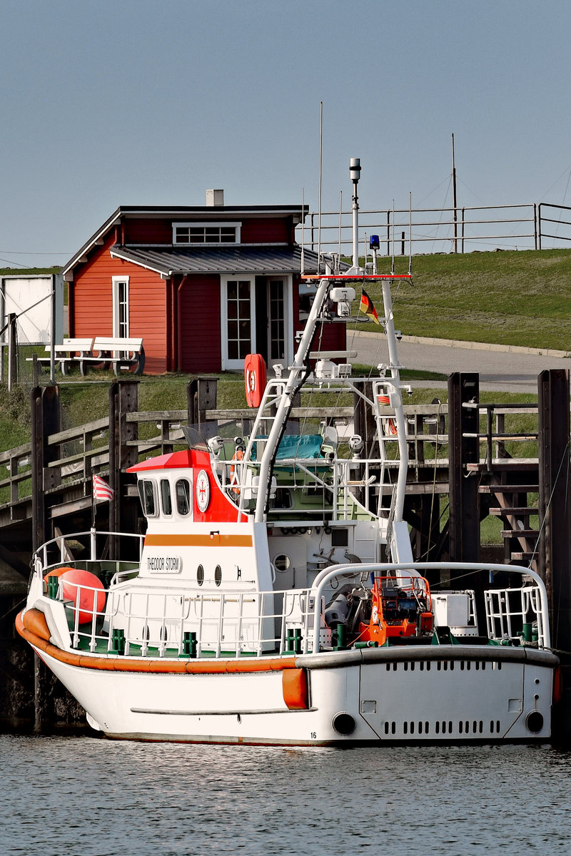 Seenotrettungskreuzer THEODOR STORM am 29.08.2017 im Hafen von Büsum