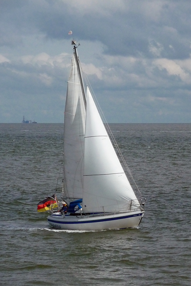 Segelboot  Felicitas  vor Cuxhaven, 10.9.2015