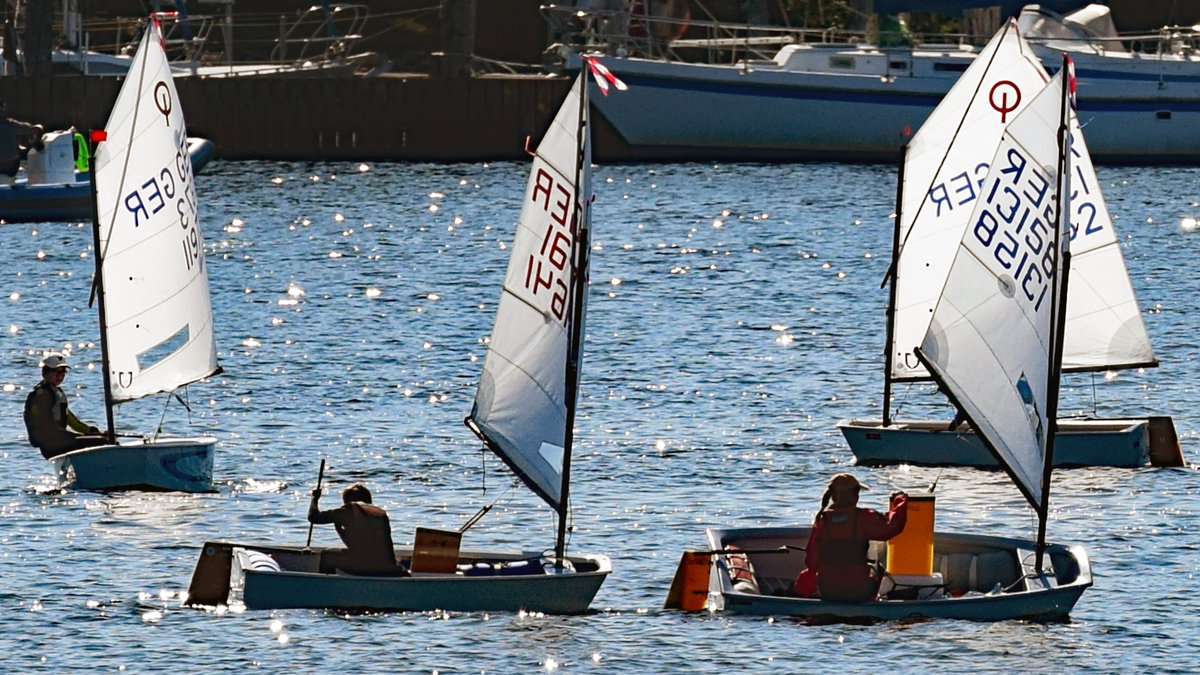 Segelboote am 20.09.2020 auf dem Breitling in Höhe Lübeck-Schlutup (Regatta)