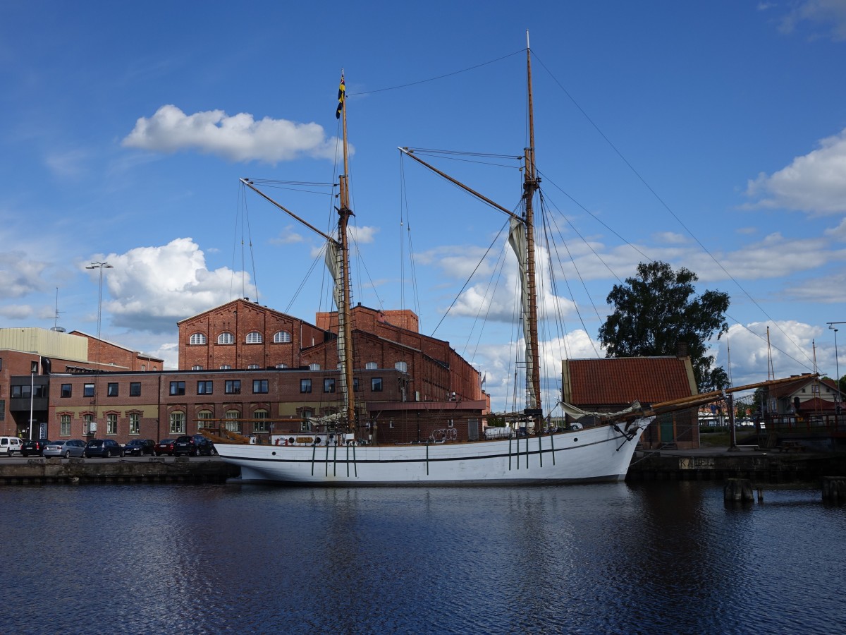 Segelschiff Mina, Schoner, erbaut 1876, Hafen Lidköping (15.06.2015)