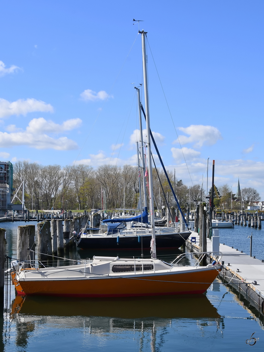 Segelyachten Anfang April 2019 in Travemünde.