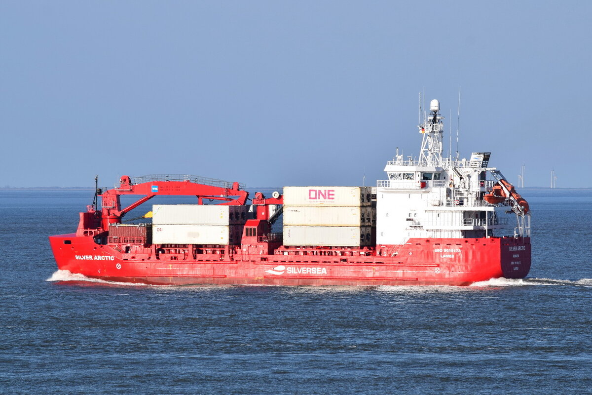 SILVER ARCTIC , General Cargo , IMO 9618173 , 74.2 x 15 m , Baujahr 2021 , Cuxhaven