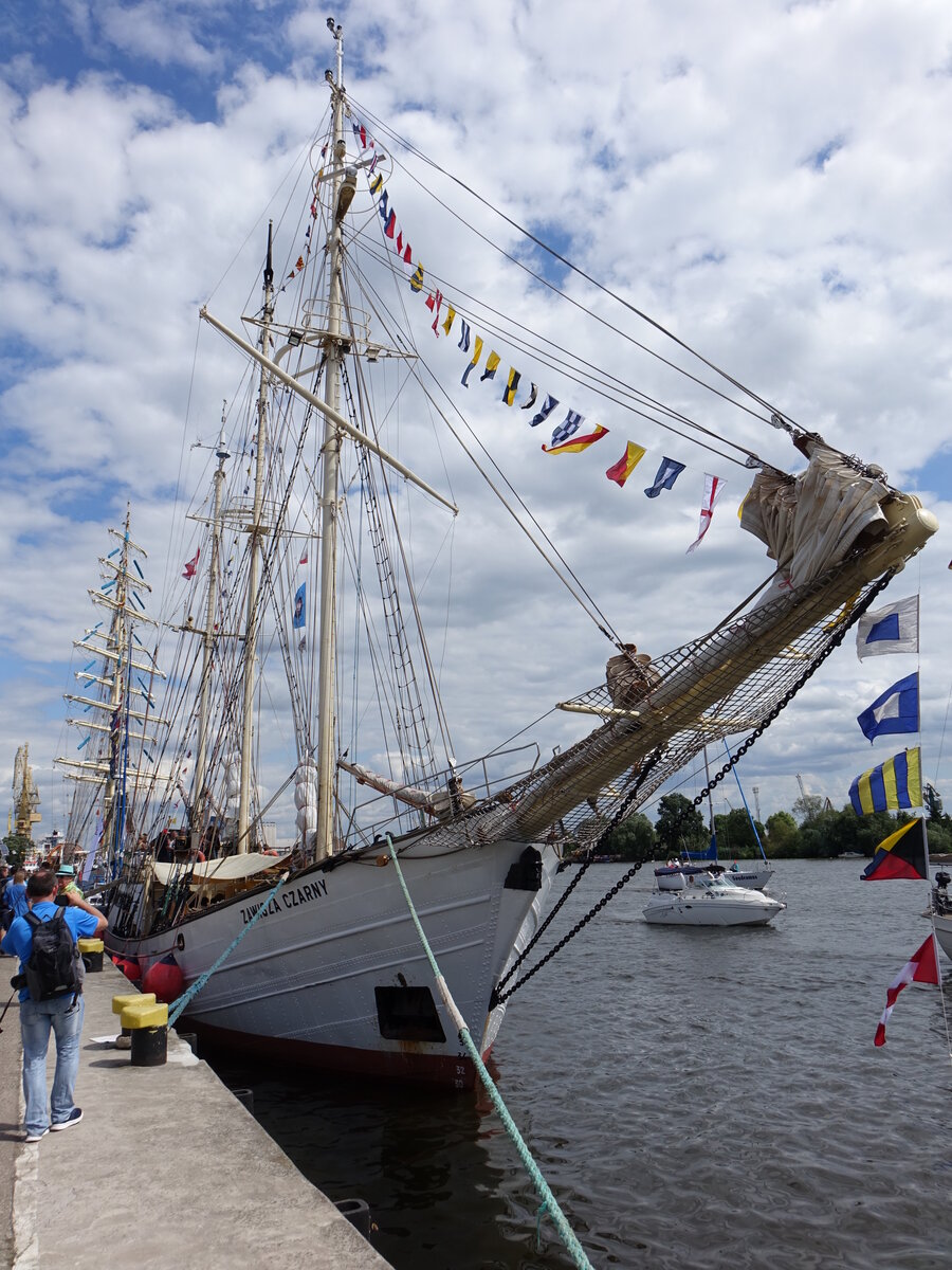 Spreizgaffel-Schoner Zawisza Czarny im Hafen von Stettin (31.07.2021)