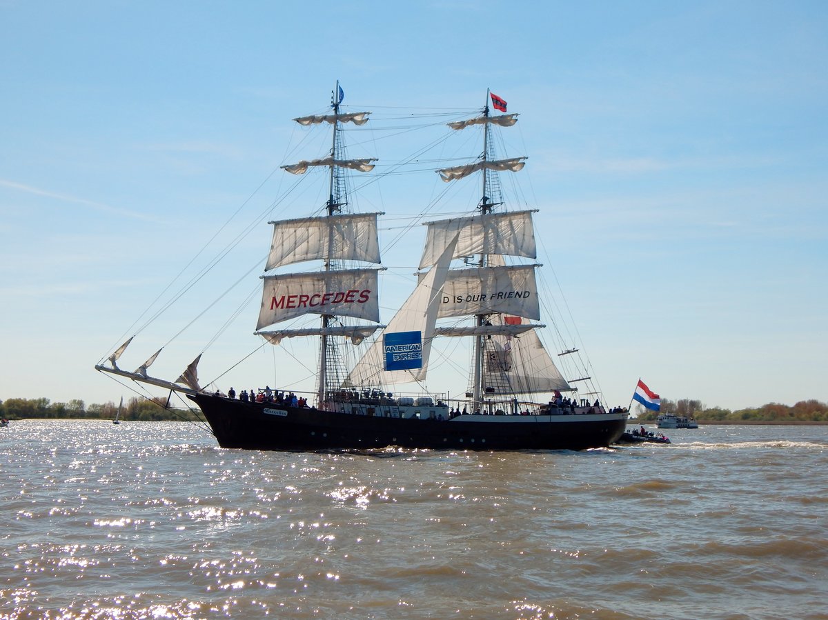 SS Mercedes auf der Elbe 06.05.16