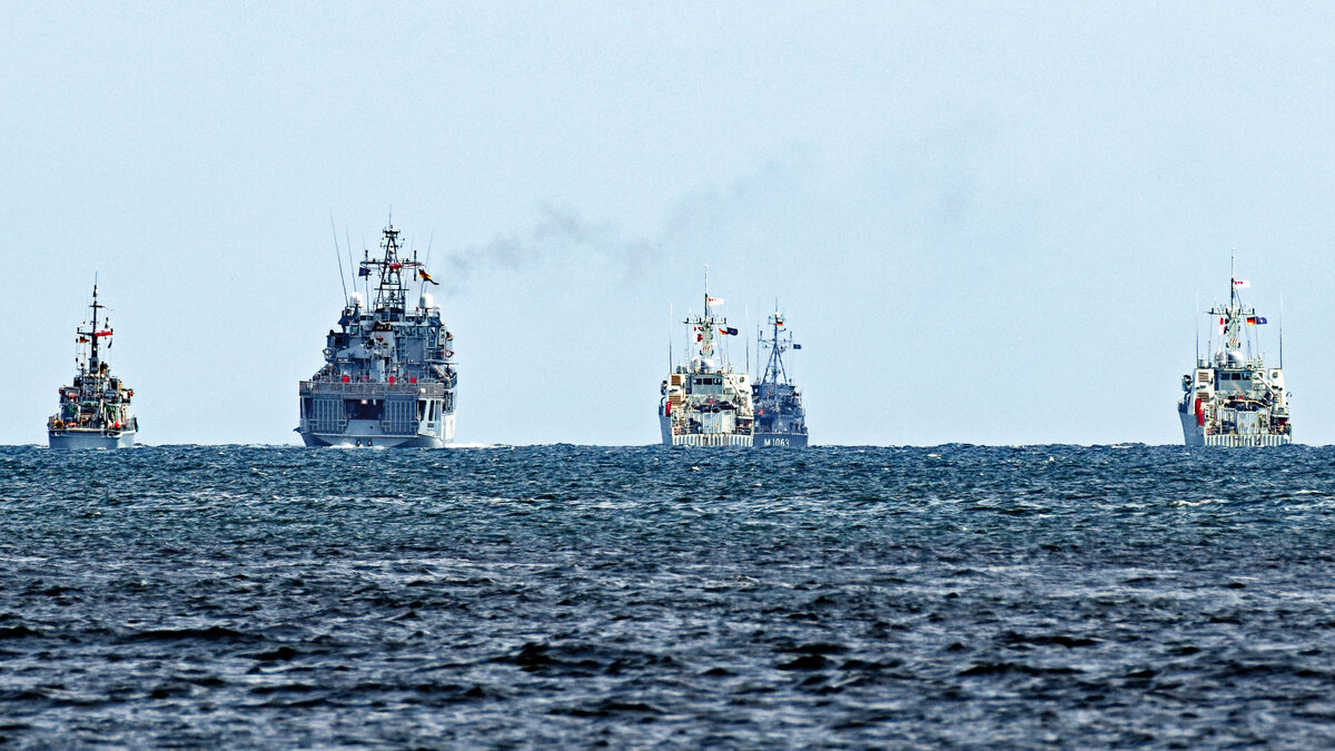 Standing NATO Mine Countermeasures Group 1, abgekürzt SNMCMG 1.Ostsee vor Lübeck-Travemünde, 09.08.2023. 