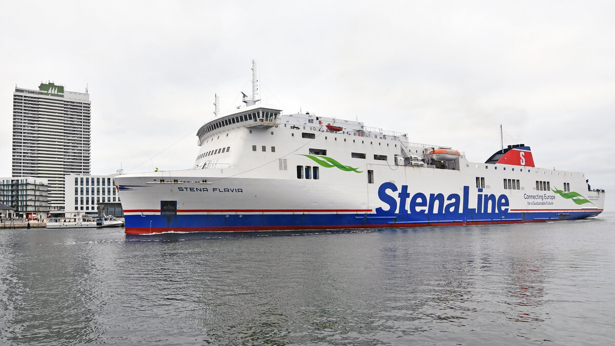 STENA FLAVIA (IMO 9417919) am 24.01.2023 in Lübeck-Travemünde