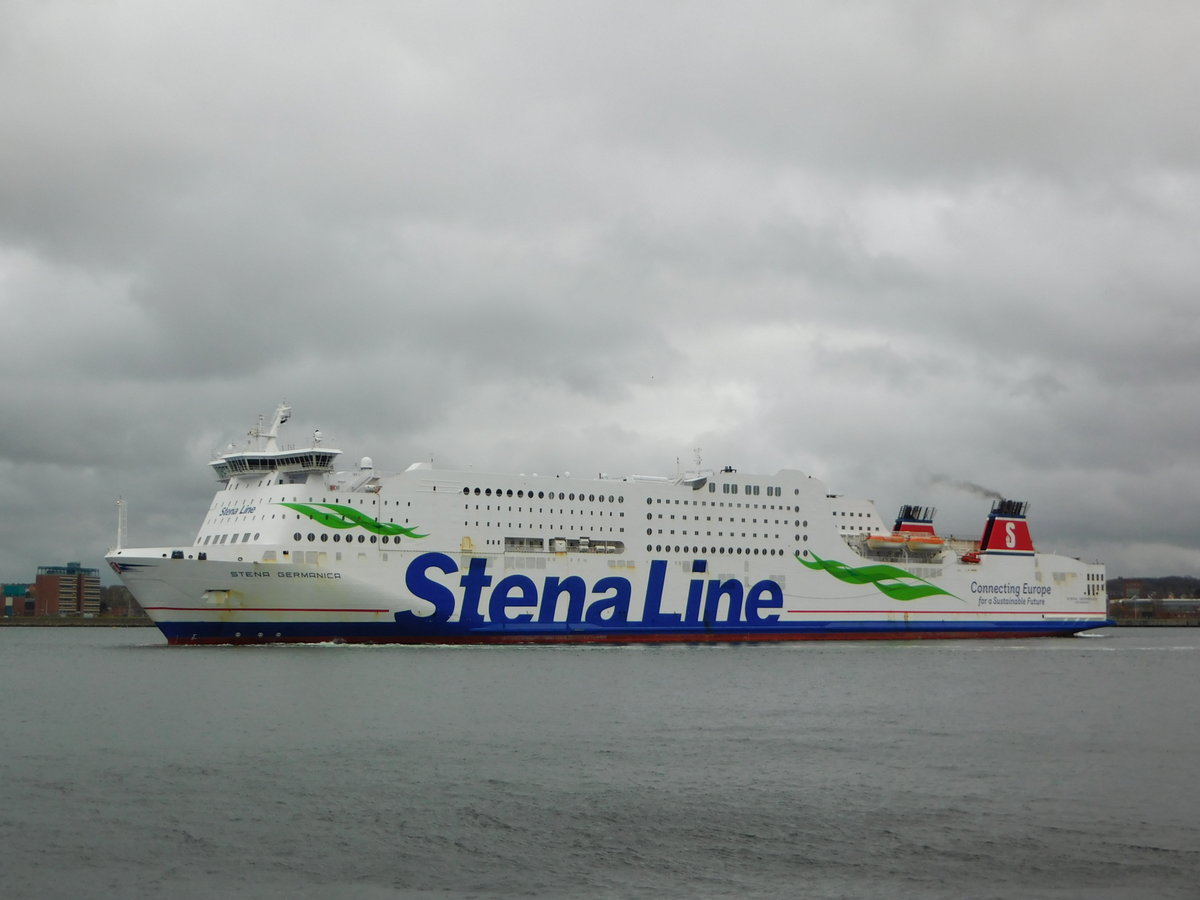 STENA GERMANICA von Stena Line, auslaufend aus Kiel am 04.04.2021