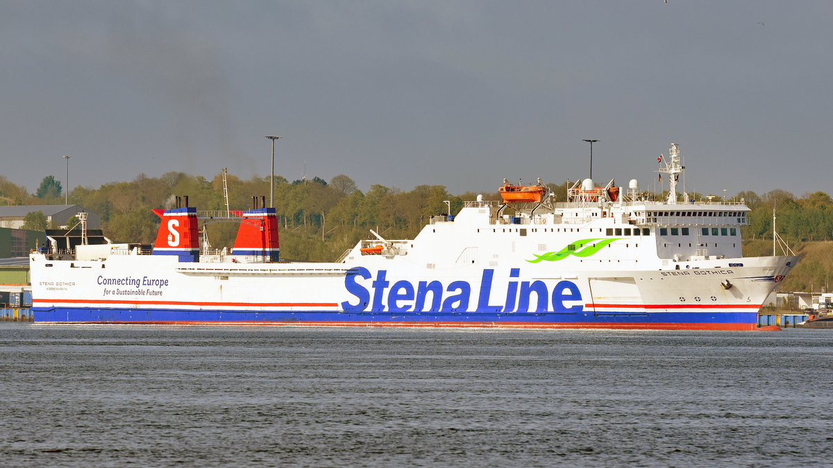 STENA GOTHICA (IMO 7826867) am 08.05.2020 beim Skandinavienkai in Lübeck-Travemünde