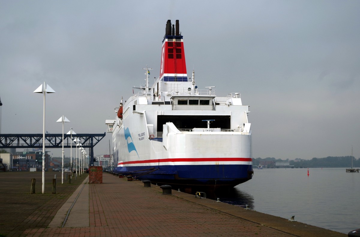 Stena Line Fährschiff  Trelleborg  am 16.10.14 im Stadthafen von Rostock.