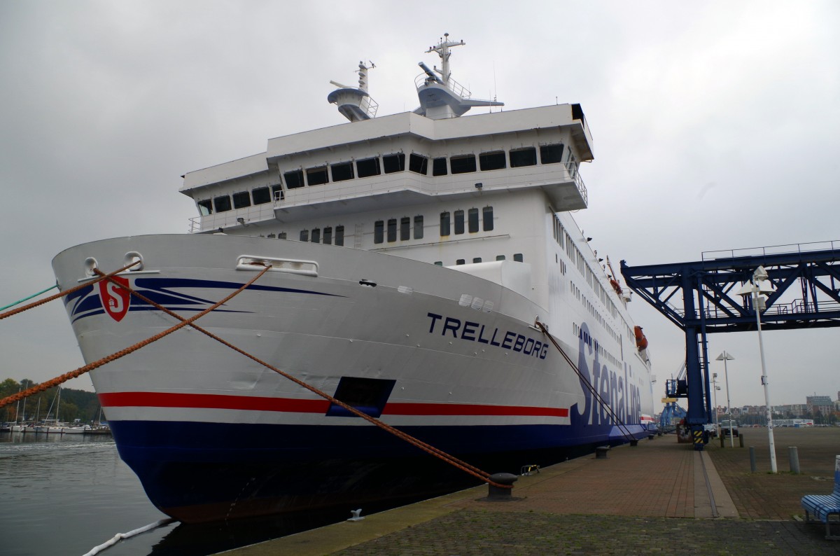 Stena Line Fährschiff  Trelleborg  am 16.10.14 im Stadthafen von Rostock.