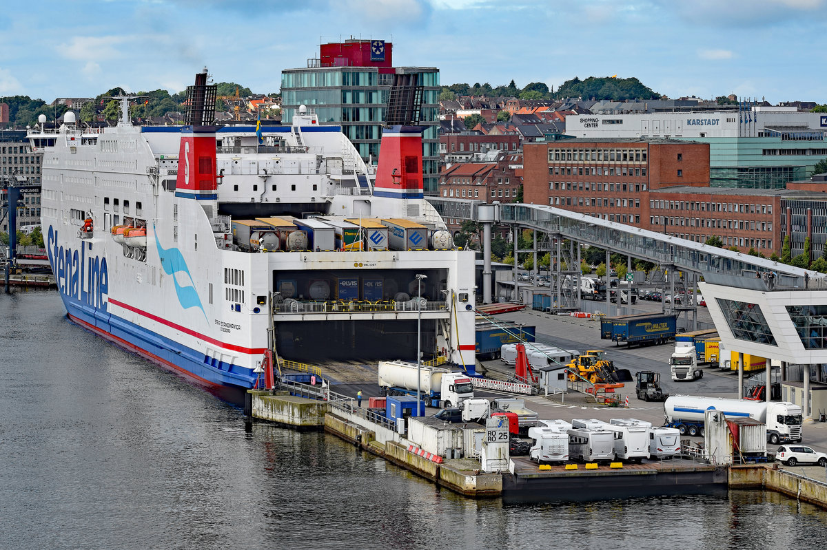 STENA SCANDINAVICA am Morgen des 23.08.2016 im Hafen von Kiel