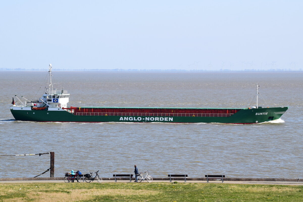 SUNTIS , General Cargo , IMO 8513314 , 82.31 x 11.3 m , Baujahr 1985 , 22.04.2022 , Cuxhaven