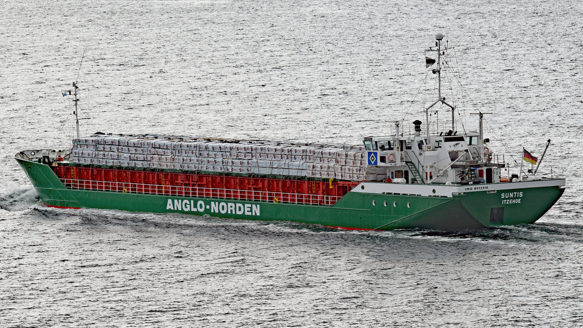 SUNTIS (IMO: 8513314) am 21.08.2020 in der Kieler Förde