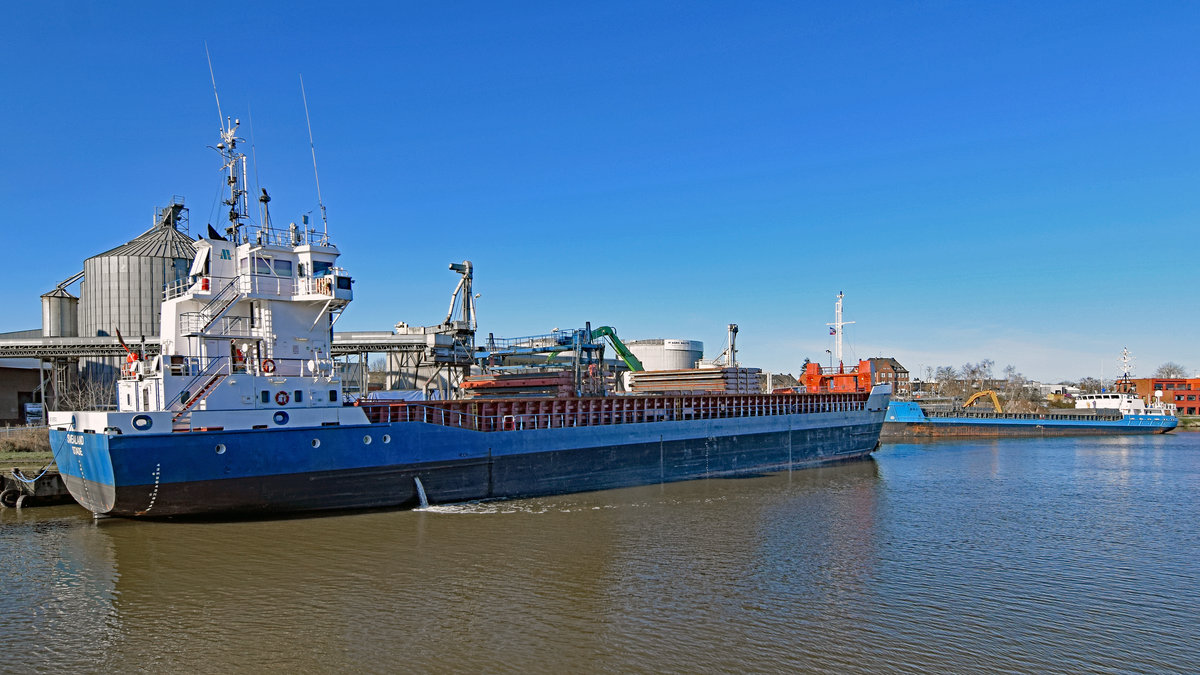 SVEALAND (IMO: 9195743) am 05.02.2020 im Hafen von Lübeck