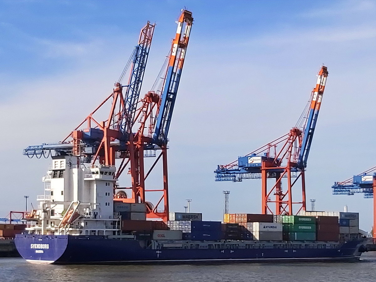 SVENDBORG , Feederschiff , IMO 9454230 , Baujahr 2011 , 1085 TEU , 157.93 × 23.79m , 27.10.2019 , Hamburg