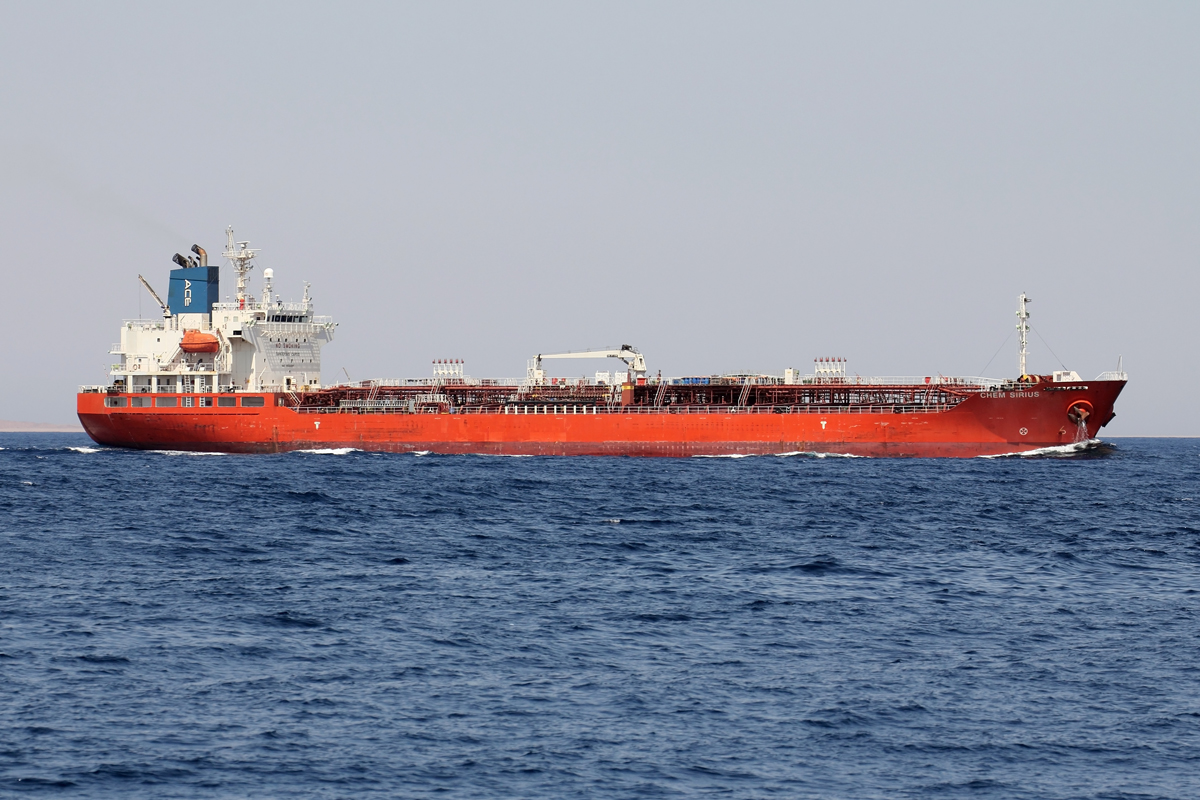 Tanker  CHEM SIRIUS  verlässt den Golf von Akaba gesehen vor Sharm El Sheik 13.6.2019