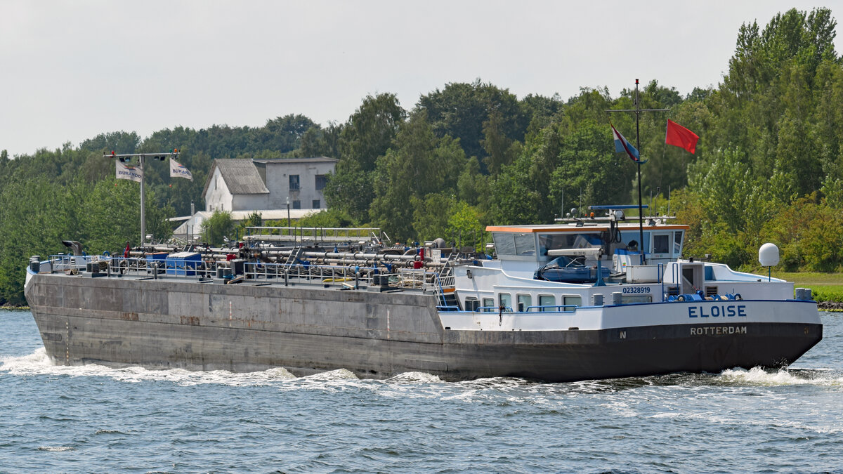 Tankmotorschiff (TMS) ELOISE (Europanummer: 02328919) am 24.7.2021 im NOK (Nord-Ostsee-Kanal)