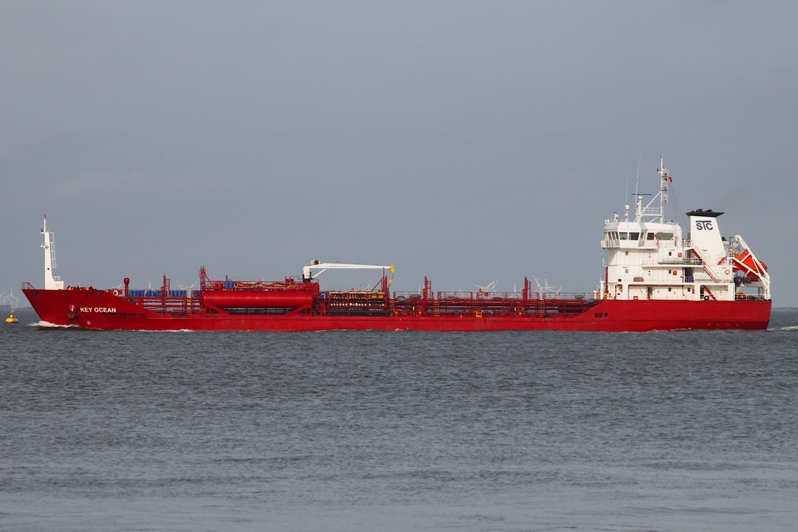 Tankschiff KEY OCEAN (IMO 9479668); Datum: 15.09.2026; Aufnahmeort: Elbe/Cuxhaven, Deutschland.