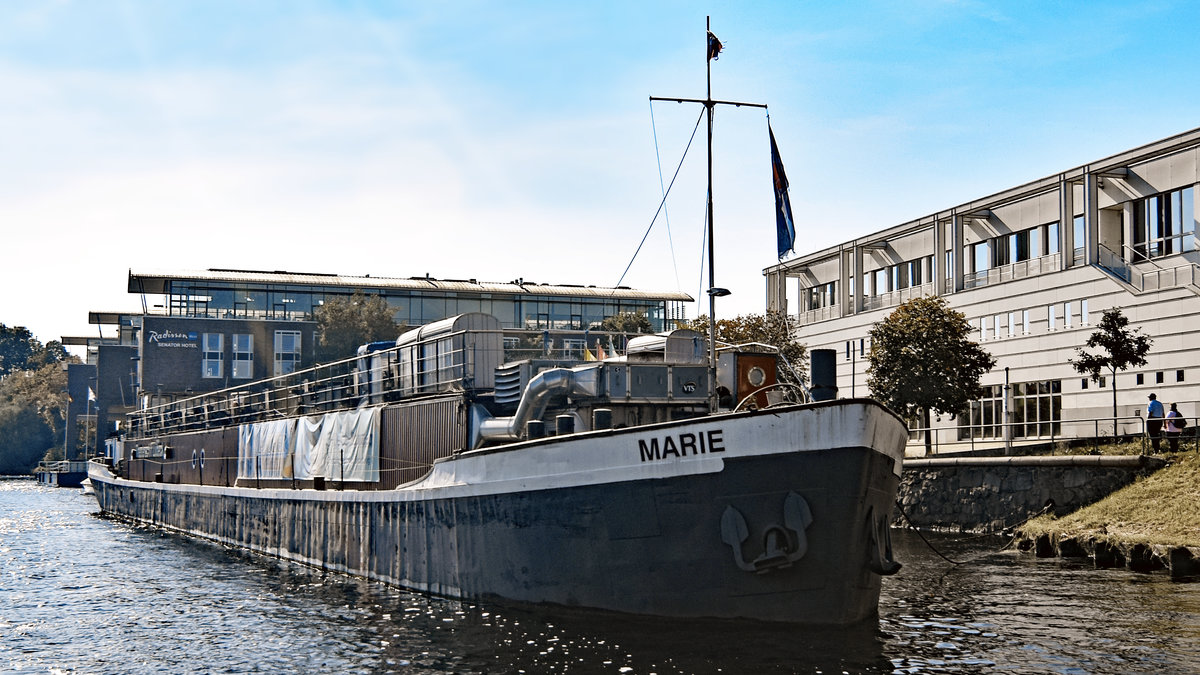 Theaterschiff MARIE am 1.10.2020 in Lübeck