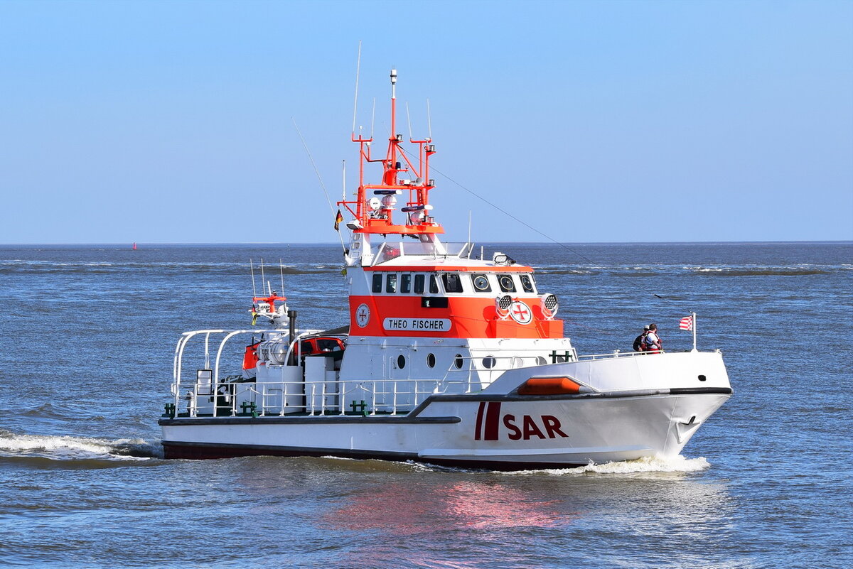 THEO FISCHER , SAR , MMSI 211235220 , 23 x 6 m , Cuxhaven , 21.04.2022