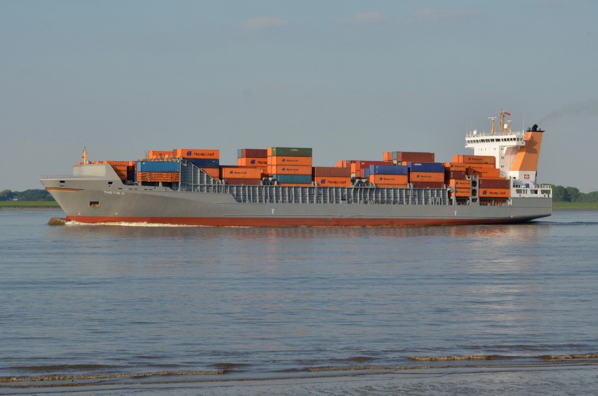 THETIS D , Feederschiff , IMO 9372274 , Baujahr 2009 , 168 x 27 m , 1421 TEU , Lühe 12.06.2015