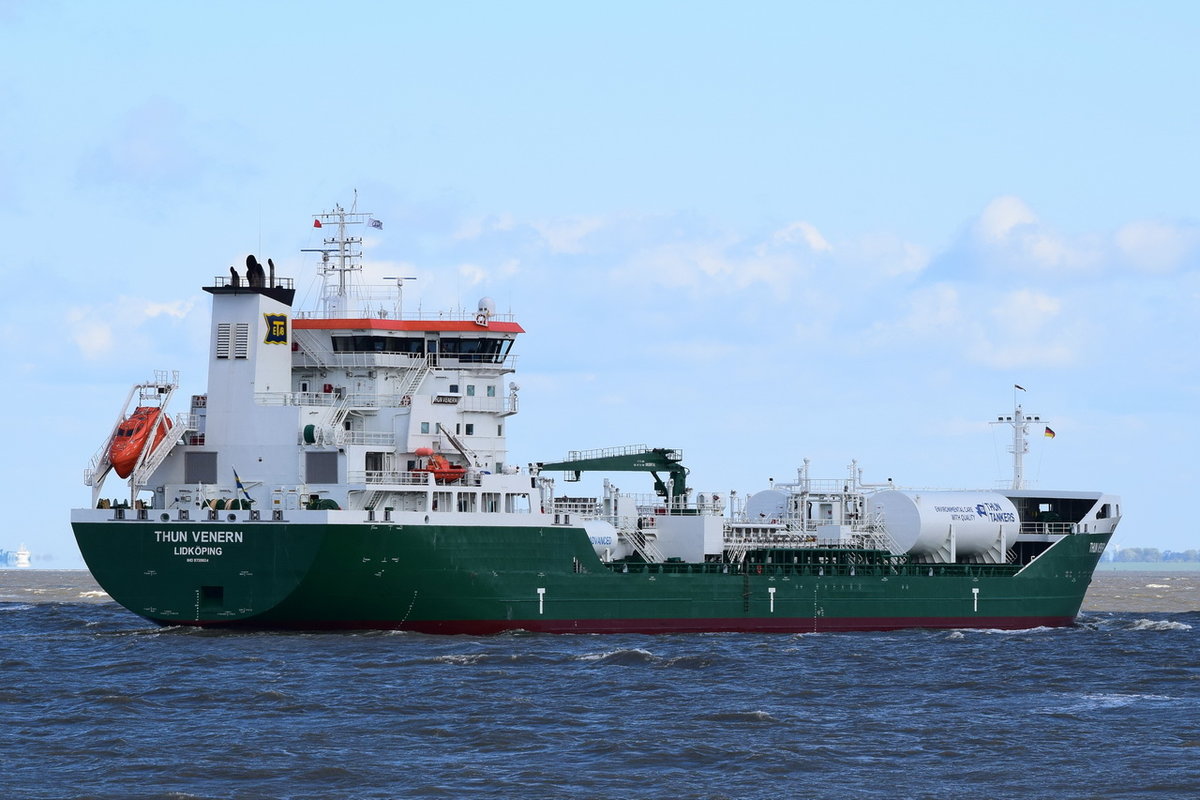 Thun Venern , Tanker , IMO  9739824 , Baujahr 2018 , 149.9 × 22.8m , Cuxhaven , 13.05.2019