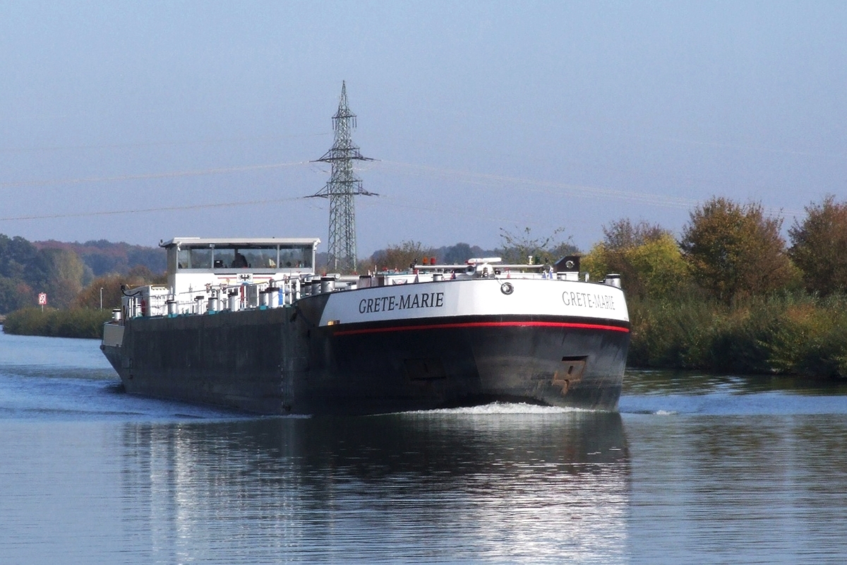 TMS Grete-Marie (ENI:04808990) am 20.10.2018 auf dem DEK in Datteln.